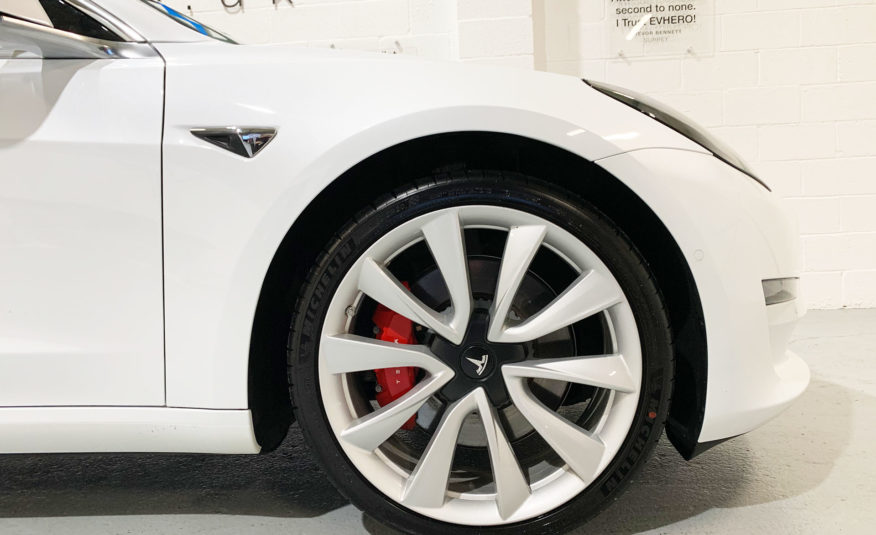 Tesla Model 3 Dual Motor Performance Auto 4WDE 4dr