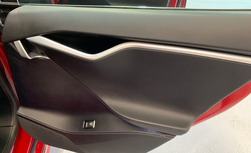 Tesla Model S P90D Ludicrous High Spec
