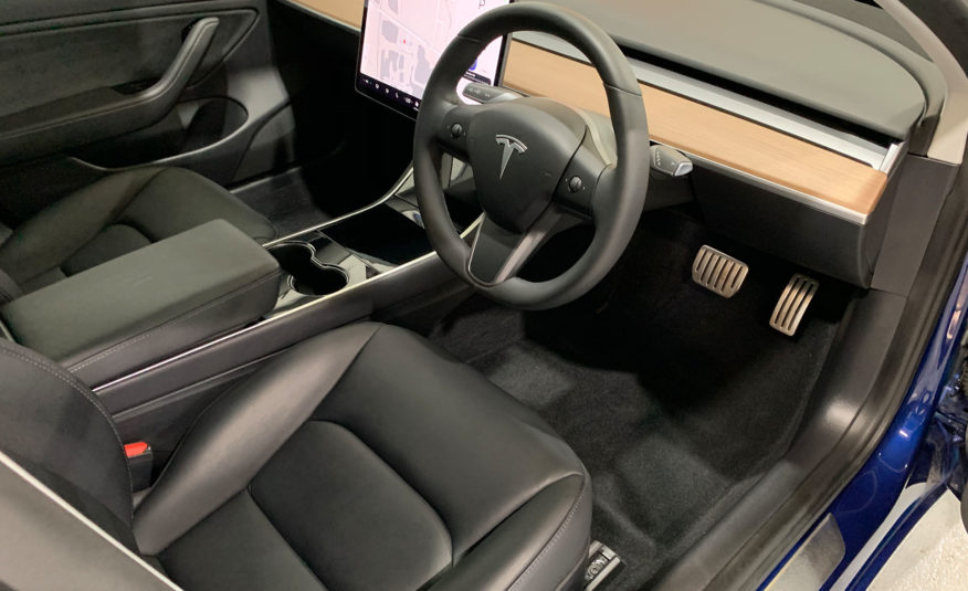 VATQ… Tesla Model 3 Dual Motor Performance (Performance Upgrade)