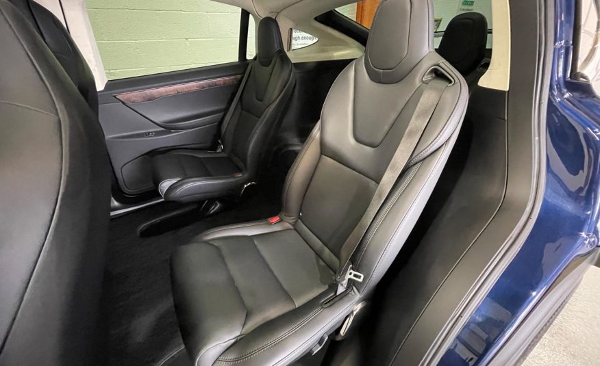 Tesla Model X 100D MCU2, 6-Seat Premium Upgrade, Tow bar