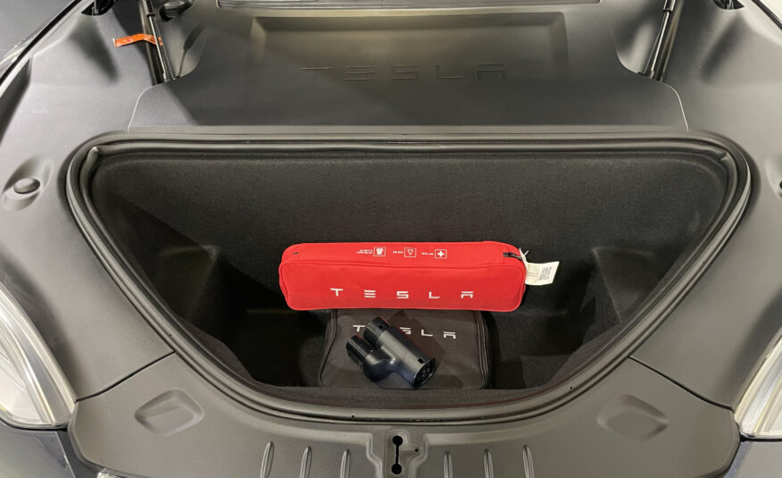 Tesla Model S Long Range VAT Q + RAVEN REVISE + HIGHEST SPEC